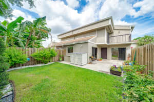 13273 NW 5th St, Plantation, FL 33325, Sold 07/06/21