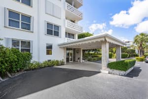 2840 S Ocean Blvd, Palm Beach, FL 33480, Sold 05/14/21