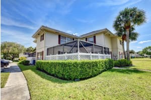 14 Amherst Ct, Royal Palm Beach, FL 33411, Sold 05/28/21