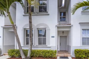 4083 SW 156th Ave, Miramar, FL 33027, Sold 05/27/21