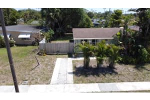 736 Gardenia Dr, Royal Palm Beach, FL 33411, Sold 05/28/21