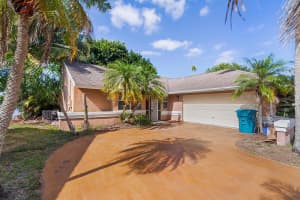 1804 Edgewater Dr, Boynton Beach, FL 33436, Sold 05/20/21