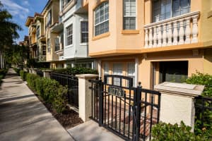 11776 Valencia Gardens Ave, Palm Beach Gardens, FL 33410, Sold 06/29/21