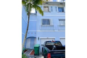 3520 NW 14th Ct, Lauderhill, FL 33311, Sold 02/28/22