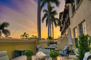 17 Marina Gardens Dr, Palm Beach Gardens, FL 33410, Sold 07/12/21