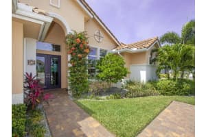 MLS# R10708657, Vero Beach, Florida 32968