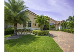 MLS# R10708657, Vero Beach, Florida 32968