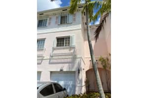 3591 NW 14th Ct, Lauderhill, FL 33311, Sold 01/14/22