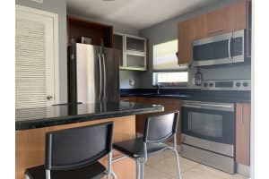 5186 NE 6th Ave, Fort Lauderdale, FL 33334, Sold 05/27/21