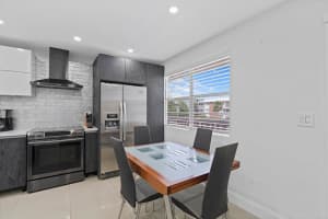 20 SE 13th St APT B7, Boca Raton, FL 33432, Sold 06/21/21