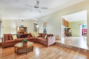 5373 Sandhurst Cir N, Lake Worth, FL 33463, Sold 07/07/21