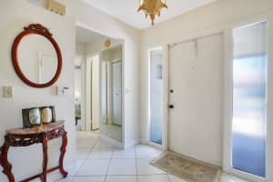 6530 Olivewood Cir, Greenacres, FL 33463, Sold 06/17/21