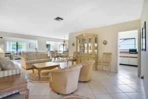 6530 Olivewood Cir, Greenacres, FL 33463, Sold 06/17/21