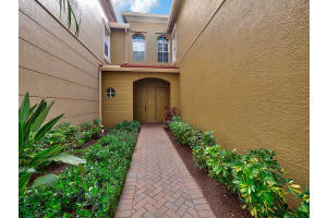 4991 Bonsai Cir, Palm Beach Gardens, FL 33418, Sold 05/24/21