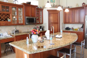 8827 Via Prestigio W, Wellington, FL 33411, Sold 06/08/21