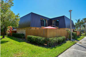 5662 SE Windsong Ln, Stuart, FL 34997, Sold 05/14/21