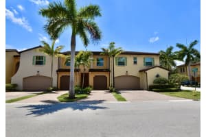 4658 Mediterranean Cir, Palm Beach Gardens, FL 33418, Sold 07/15/21
