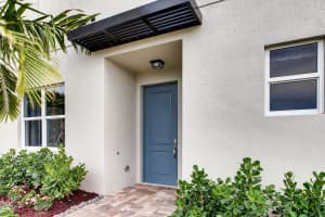 8606 Via Mar Rosso, Lake Worth, FL 33467, Sold 08/30/21