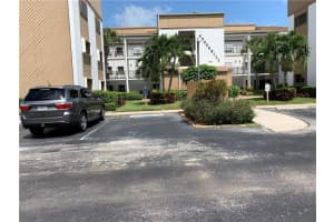 6165 S Mirror Lake Dr, Sebastian, FL 32958, Sold 06/04/21
