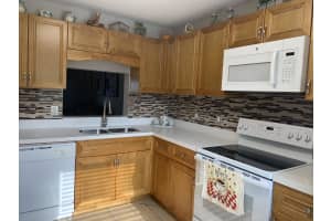 796 Hill Dr, West Palm Beach, FL 33415, Sold 05/28/21