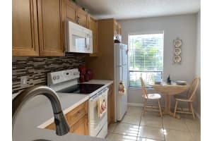 796 Hill Dr, West Palm Beach, FL 33415, Sold 05/28/21