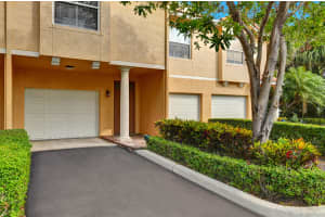 2052 Alta Meadows Ln, Delray Beach, FL 33444, Sold 08/03/21