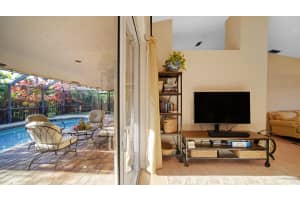 9664 W Lake Ct, Boca Raton, FL 33434, Sold 08/27/21