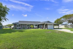 1462 SE Marisol Ln, Port St. Lucie, FL 34952, Sold 06/03/21