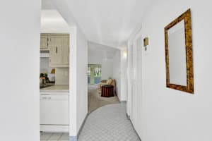 250 NE 20th St, Boca Raton, FL 33431, Sold 06/07/21