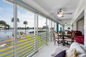 951 Spanish Cir, Delray Beach, FL 33483, Sold 05/28/21