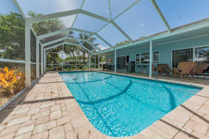 2264 6th Ave SE, Vero Beach, FL 32962, Sold 06/28/21