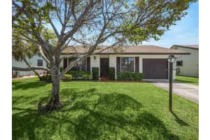 6304 Silk Dogwood Ln, Greenacres, FL 33463, Sold 05/21/21