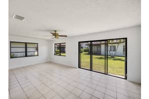 6304 Silk Dogwood Ln, Greenacres, FL 33463, Sold 05/21/21