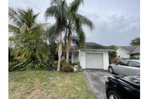 9468 NW 45th St, Sunrise, FL 33351, Sold 07/09/21