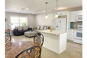 4707 Martha Louise Dr, West Palm Beach, FL 33417, Sold 05/26/21