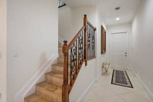 5008 Vine Cliff Way W, Palm Beach Gardens, FL 33418, Sold 05/20/21