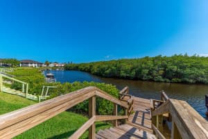 950 S Kanner Hwy APT D2, Stuart, FL 34994, Sold 05/24/21