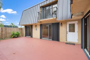 6502 SE Windsong Ln, Stuart, FL 34997, Sold 05/26/21