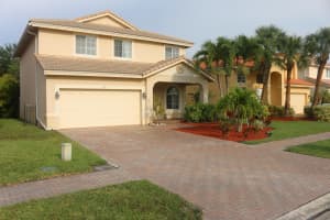 129 Sarona Cir, Royal Palm Beach, FL 33411, Sold 06/07/21