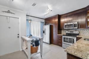 9735 Oakburst Ln A27, Tamarac, FL 33321, Sold 06/16/21