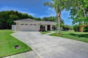 3 Oakwood Ct, Boynton Beach, FL 33426, Sold 06/01/21