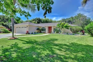 3 Oakwood Ct, Boynton Beach, FL 33426, Sold 06/01/21