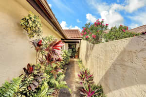 2245 NW 14th St, Delray Beach, FL 33445, Sold 08/17/21