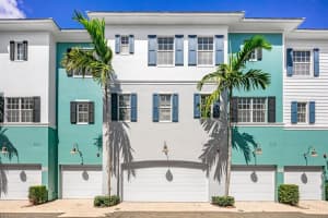 374 E Mallory Cir, Delray Beach, FL 33483, Sold 06/18/21