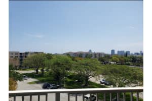 500 Executive Center Dr #5n, West Palm Beach, FL 33401, Sold 07/09/21