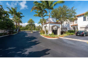 2670 N Federal Hwy, Boynton Beach, FL 33435, Sold 06/16/21