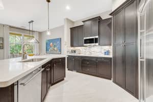 1024 Piccadilly St, Palm Beach Gardens, FL 33418, Sold 05/27/21