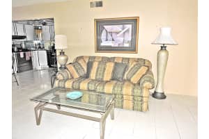 3560 Pine Tree Ct, Greenacres, FL 33463, Sold 08/20/21