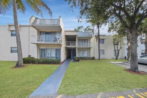 437 Executive Center Dr, West Palm Beach, FL 33401, Sold 06/04/21