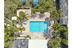 437 Executive Center Dr, West Palm Beach, FL 33401, Sold 06/04/21
